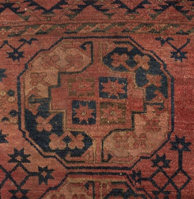 Lot 60 - Carpet.