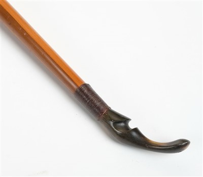 Lot 207 - Longbow.