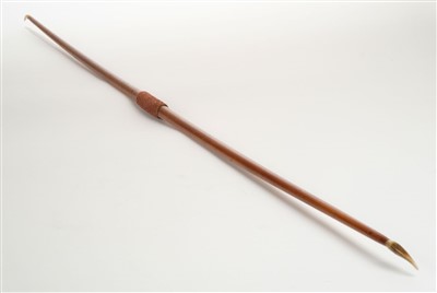 Lot 199 - Longbow.