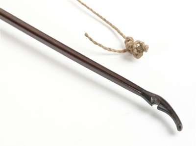 Lot 206 - Longbow.