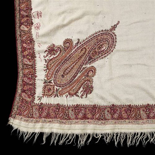 Lot 342 - Shawls.