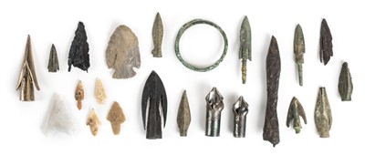 Lot 203 - Arrow Heads.