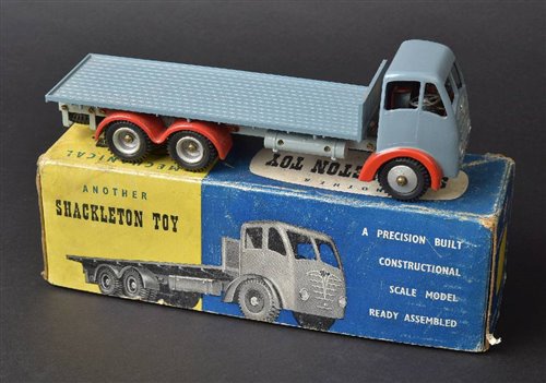 Lot 15 - Shackleton Model.