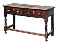 Lot 124 - Low Dresser.