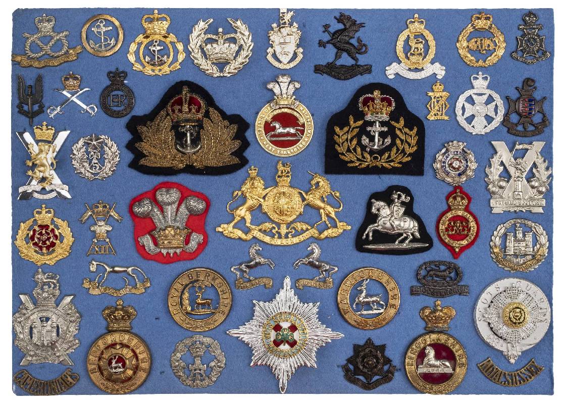 Lot 264 - British Badges.