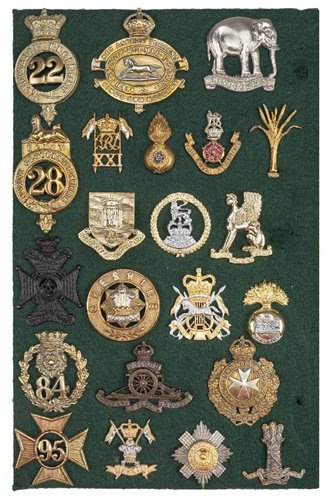 Lot 265 - British Badges.