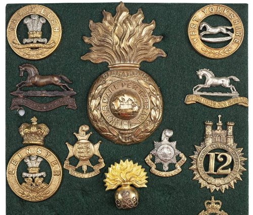 Lot 267 - British Badges.