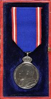 Lot 475 - Royal Victorian Medal