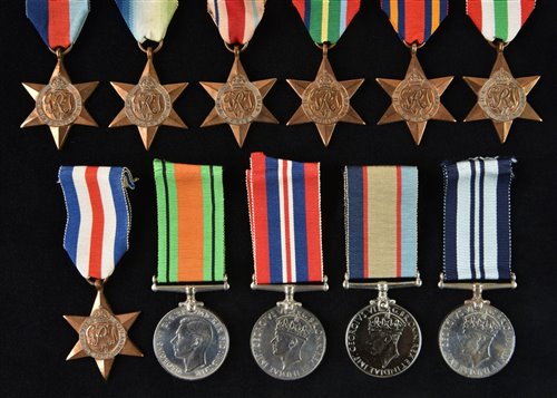 Lot 517 - WWII Medals