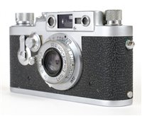 Lot 388 - Leica IIIg rangefinder (1957) with Elmar 50mm f/3.5 lens.