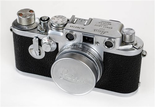 Lot 376 - Leica IIf rangefinder (1955) with Elmar 50mm f/2.8 lens.
