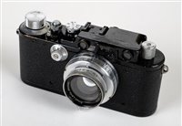 Lot 380 - Leica III rangefinder with Summar 50mm f/2 lens.