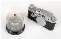 Lot 387 - Leica IIIg chrome rangefinder with Summitar 50mm f/2 lens.