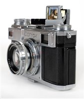 Lot 440 - Zeiss Contax II rangefinder camera with 5 lenses.
