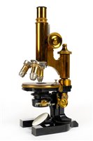 Lot 422 - Leitz 19th Century Microscope No 53128.