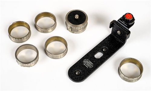 Lot 357 - Leica (Leitz) FARUX panoramic tripod head, bracket and rings.
