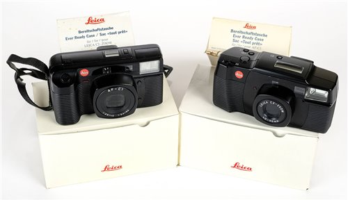 Lot 368 - Leica compact cameras.