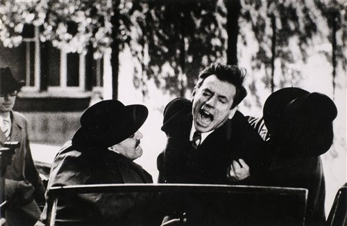 Lot 278 - Gavras (Konstantinos, born 1933).