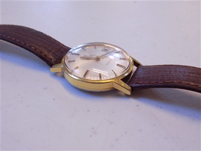 Lot 36 - Omega. A gents Omega automatic gold plated wristwatch
