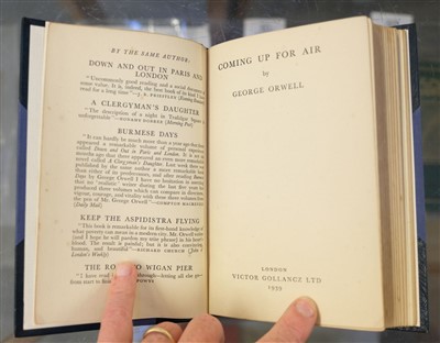 Lot 711 - Huxley (Aldous). Brave New World, 1st edition, 1932