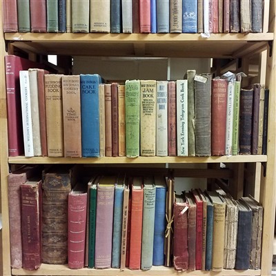 Lot 466 - Cookery. A large collection of late 19th & early 20th century cookery & recipe books