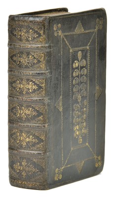 Lot 317 - Bible, 1725. Scottish binding, ex libris Sir William Forbes of Pitsligo