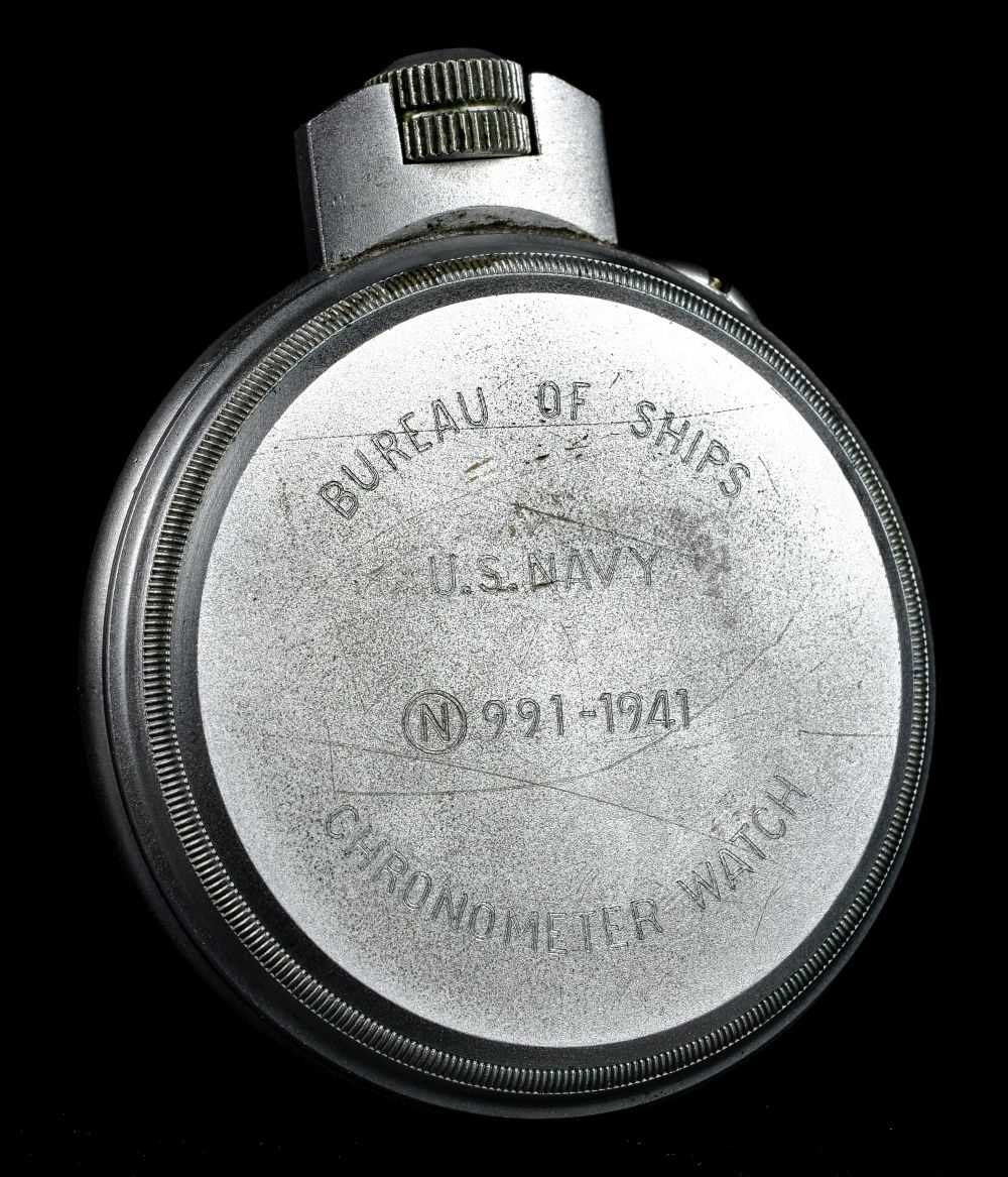 Lot 38 - Pocket Watch. A WWII U.S. Navy Chronometer