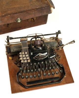 Lot 79 - Typewriter. A Blickensderfer No.8 typewriter