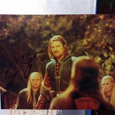 Lot 249 - Lord of the Rings. A group of 12 Lord of the Rings film trilogy signed photographs of actors