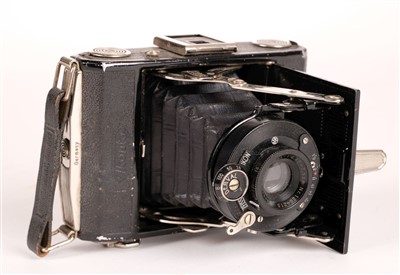 Lot 310 - Houghton 'Victo' half-plate camera, c.1900, and several other cameras