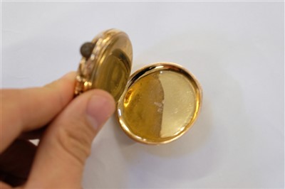 Lot 18 - Pocket watch. An Edwardian 9ct gold open face pocket watch and chain
