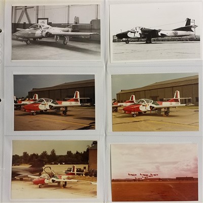 Lot 379 - Aviation. A collection of modern aviation reference