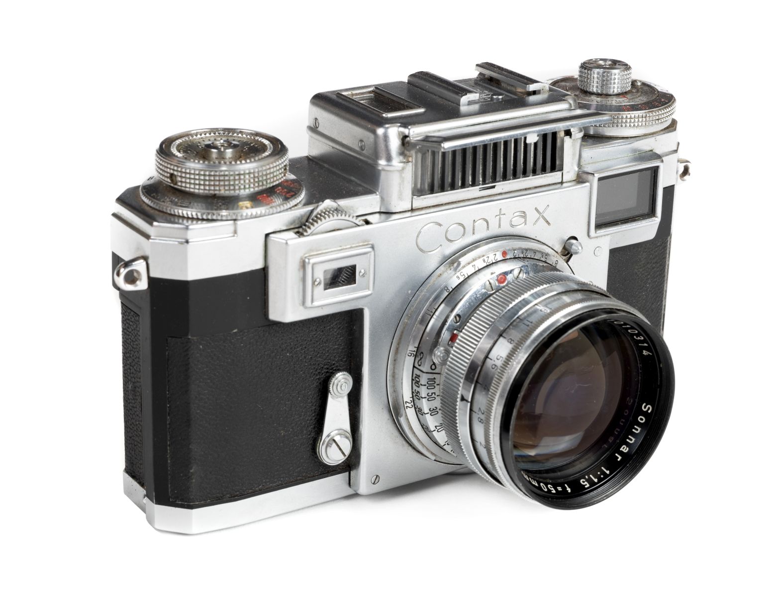 Lot 304 - Contax IIIa rangefinder camera with