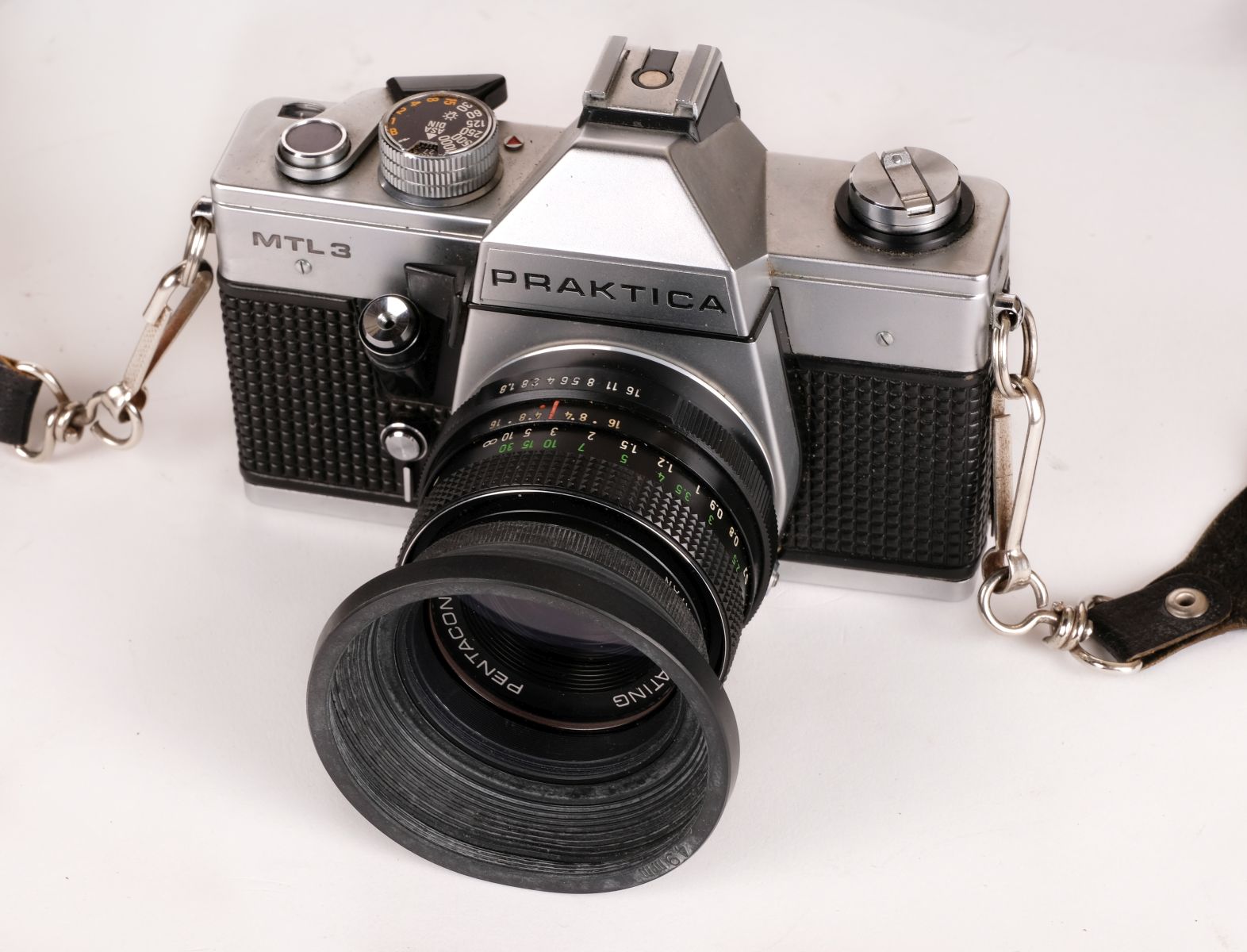 Lot 301 Argus, Praktica & Yashica 35mm film cameras