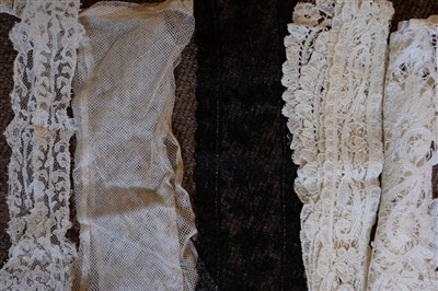 Lot 171 - Lace. A Victorian Irish lace wedding stole