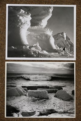 Lot 180 - Antarctica. Ponting (Herbert George). Three photographs of the British Antarctic Expedition 1910-13