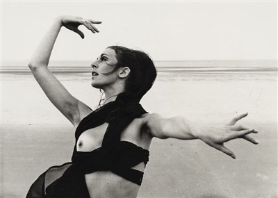 Lot 196 - Fashion. 28 photographs of female fashion models, circa 1970