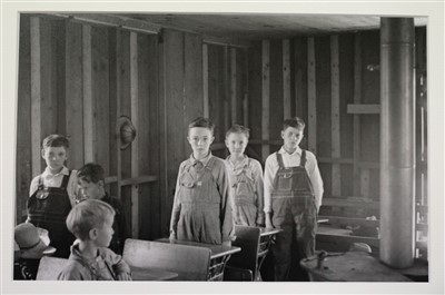 Lot 187 - Farm Security Administration. 13 photographs by Lange and others, late 1930s-early 1940s