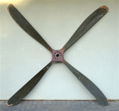 Lot 127 - Propeller. A rare WWI BE2c four blade propeller