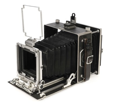 Lot 109 - MPP Micro-Technical Mk VIII 5x4 plate camera body with 5 film holders and metal Benbo tripod