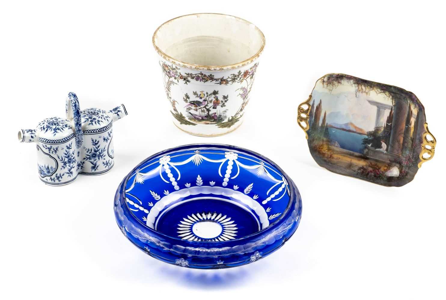 Lot 69 - Ceramics & glass. An early 20th-century Royal Worcester twin handle dish and other items