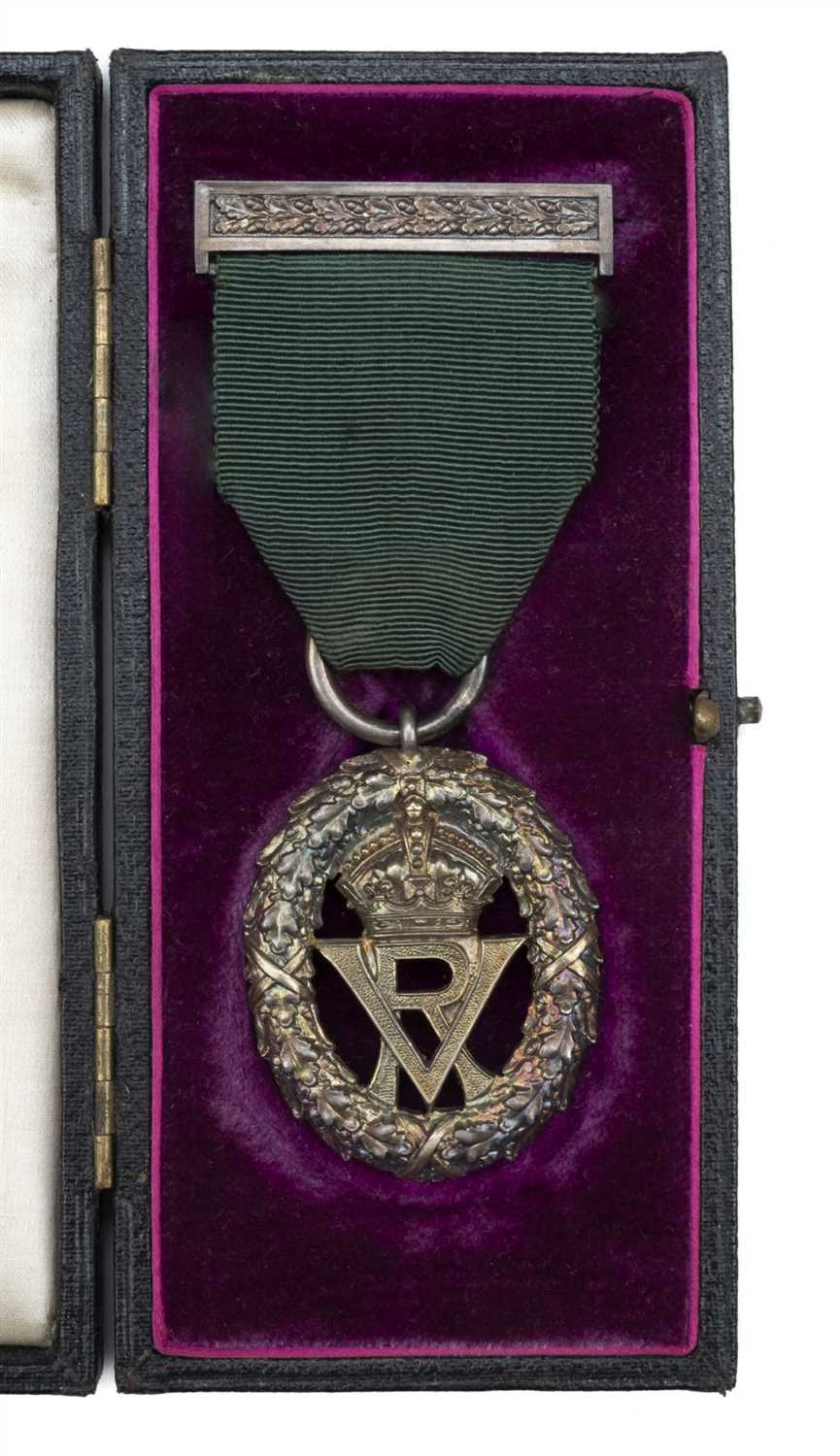 Lot 224 - Volunteer Officers' Decoration. VR cypher,