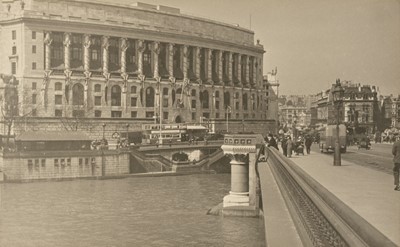 Lot 395 - London. An album containing 60 photographs of London views, c. 1930s, gelatin silver prints