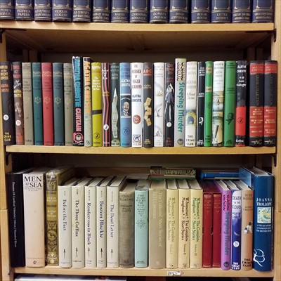 Lot 467 - Collins Crime Club. A large collection of modern crime fiction