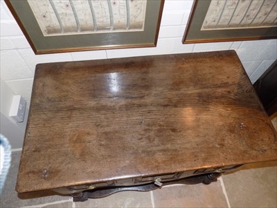 Lot 139 - Table. An early 18th century oak side table