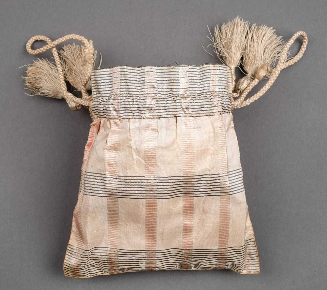 Lot 164 - Bags. A Regency reticule, early 19th century