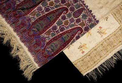 Lot 173 - Shawls. A large silk damask crinoline shawl, circa 1860s