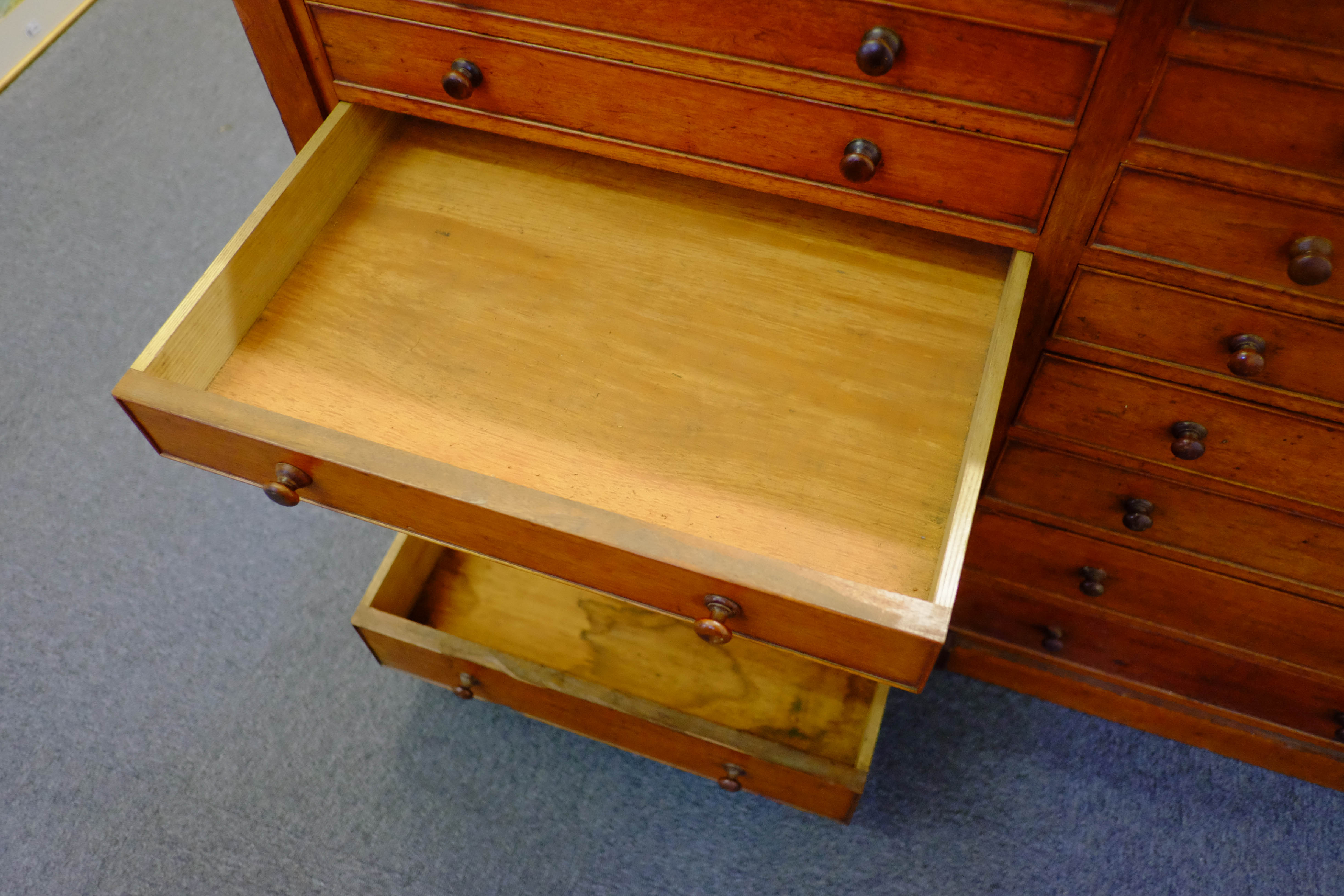 lot-131-museum-display-cabinet