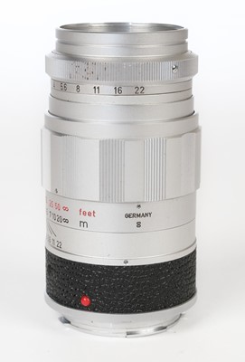 Lot 105 - Leica Elmarit-M 90mm f/2.8 chrome lens from 1960