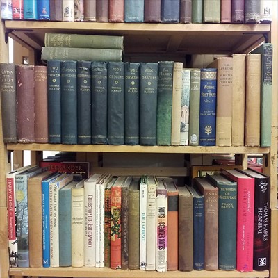 Lot 869 - Modern Fiction. A large collection of modern fiction